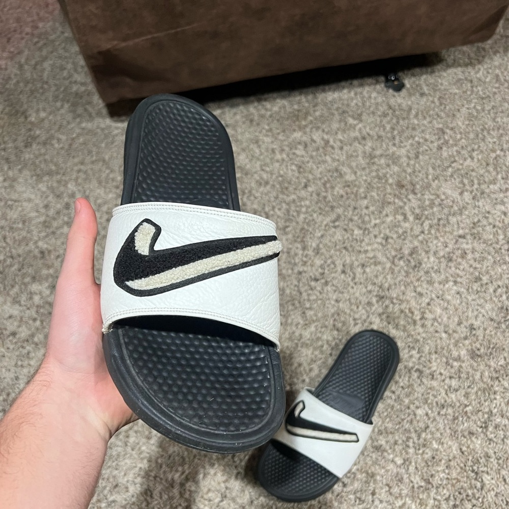 Nike Benassi JDI Chenille Slides